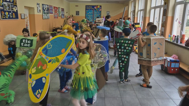 Karneval pre planétu v ZŠ